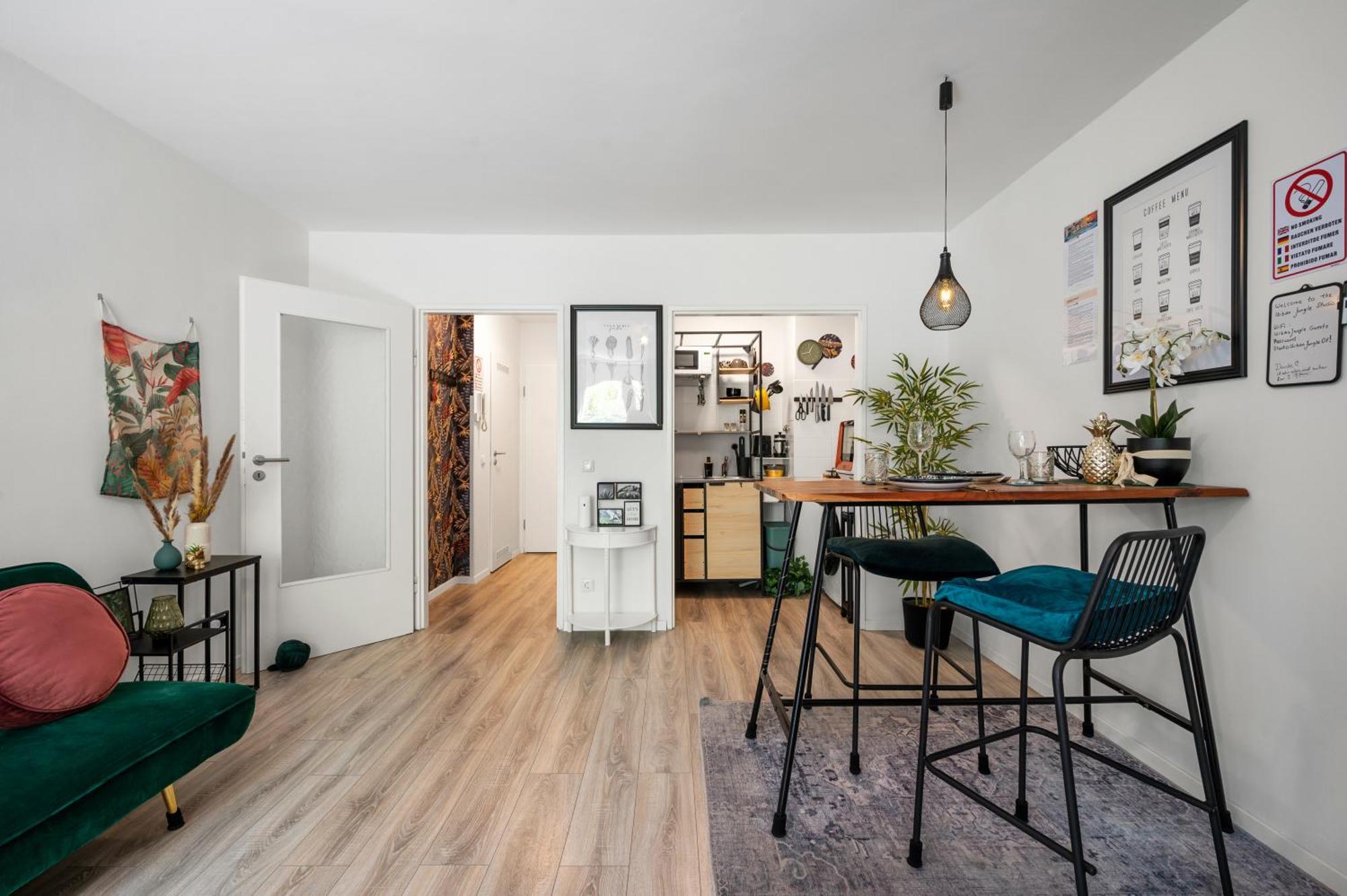 Urban Jungle Studio Apartment Offenbach am Main ภายนอก รูปภาพ
